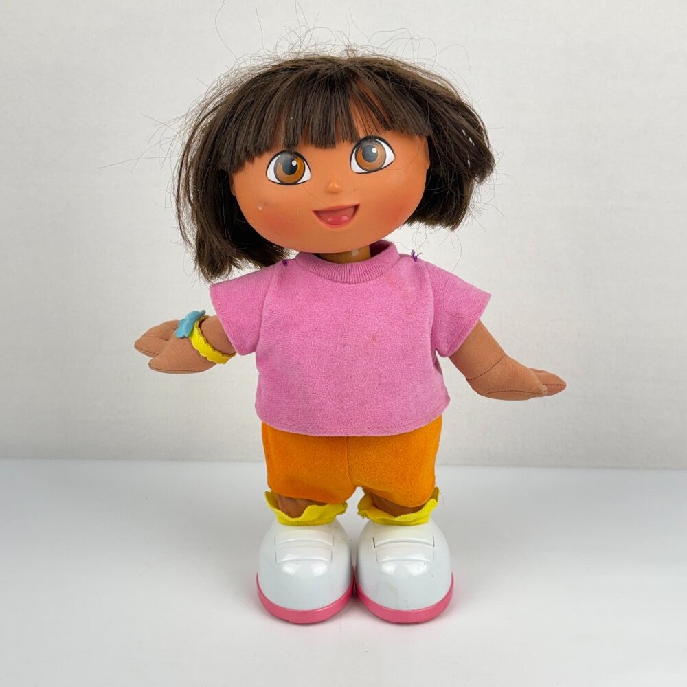 Fisher Price Dora The Explorer We Did It Dancing Talking Doll 12" Working Tested